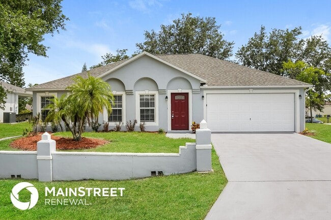 Building Photo - 1394 Gillott St NW