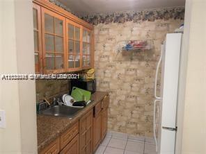 Photo - 4655 Palm Ave Unit 315