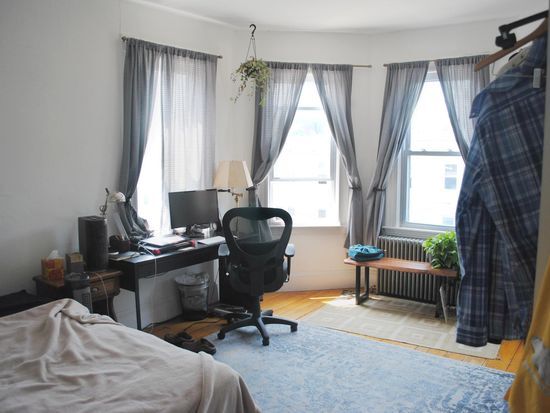 Photo - 68 Beacon St Unit 3