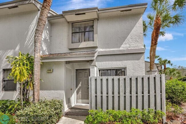 Building Photo - 3395 Carambola Cir Rental