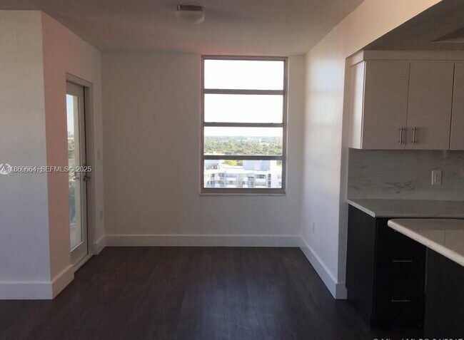 Photo - 1301 NE Miami Gardens Dr Unit 1625W