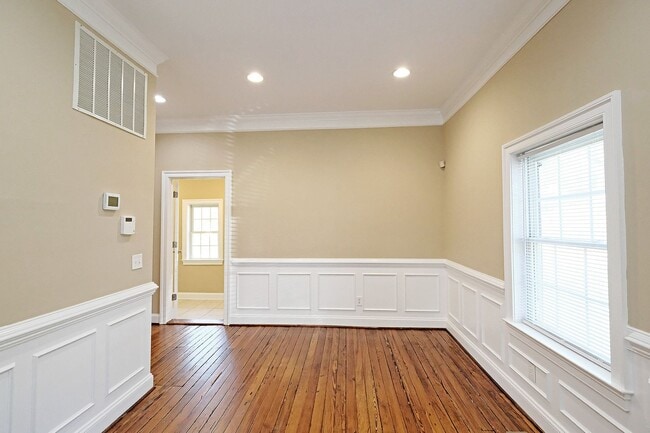 Photo - Charming Move-in Ready Downtown Home With Updates