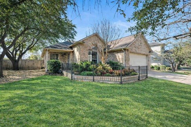 Building Photo - 10501 Galsworthy Ln