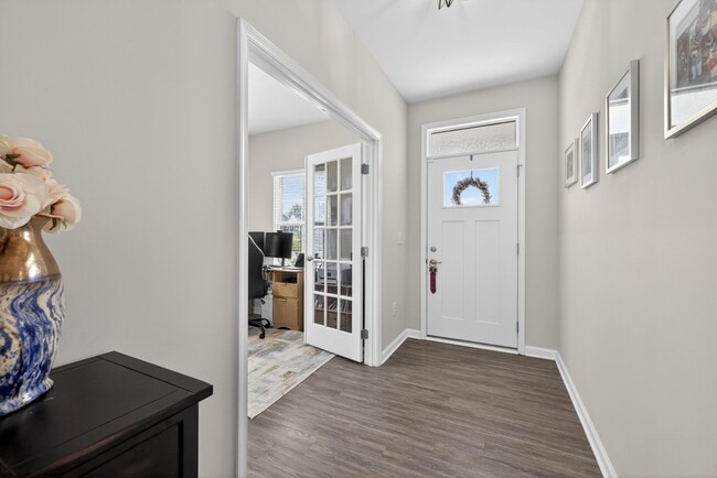 Photo - 201 Devon Fields Dr