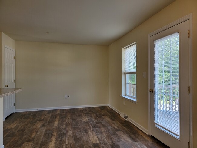 Photo - 118 Park Place Cir