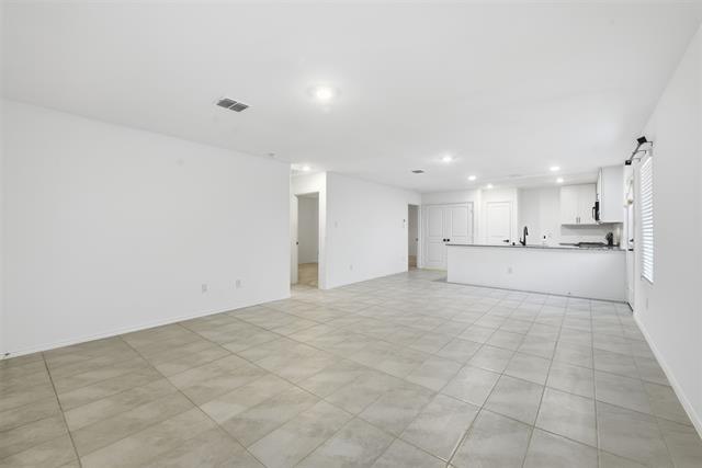 Photo - 11823 Marcellus Wy