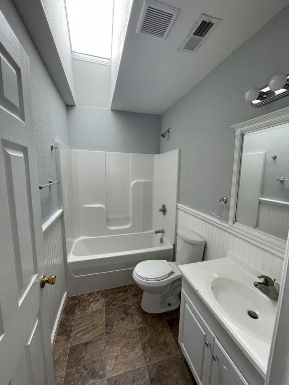 Photo - 330 Cherry Ave