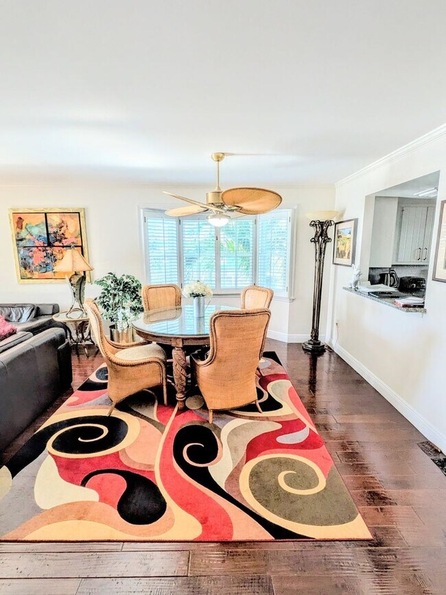 Photo - SEASONAL 2/2 coastal-inspired luxury condo with bay view, and boat slip