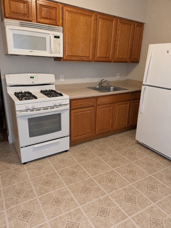 Photo - 171 Forest St Unit 1st Floor