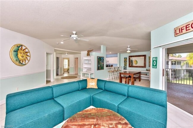Photo - 1100 Diamond Cir
