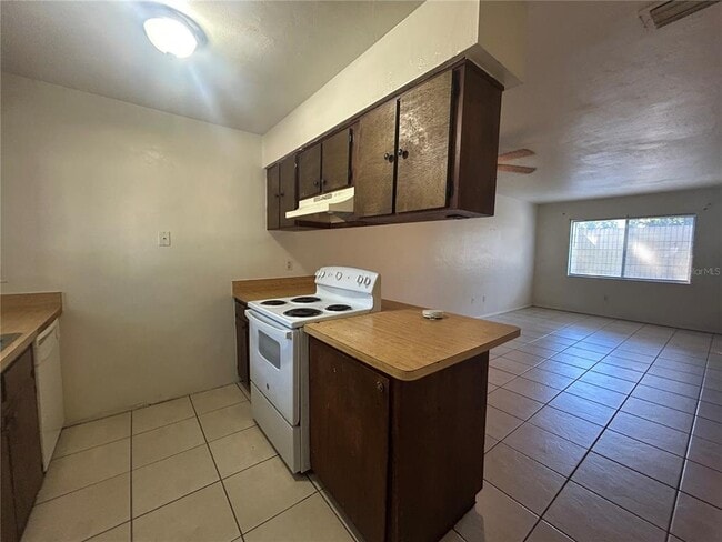 Photo - 707 SW 68th Terrace