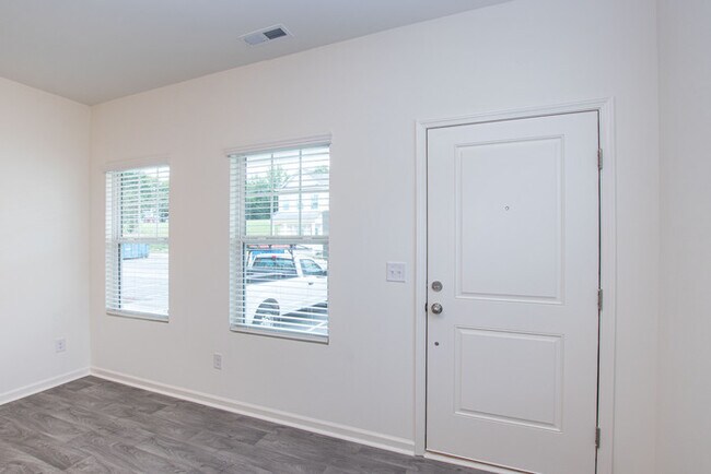 Photo - BEAUTIFUL 2 Bedroom Townhome in Midland - January Move In Special 1 Month Free
