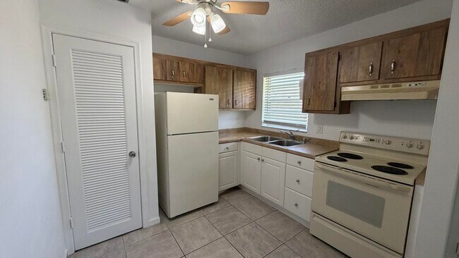 Photo - 5186 NE 6th Ave Unit 721
