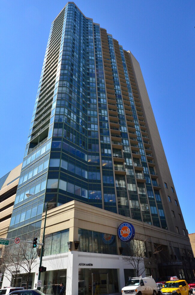 Building Photo - 111 W Maple St Unit 1512 Rental