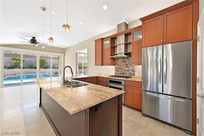 Photo - 9001 Crimson Clover Way