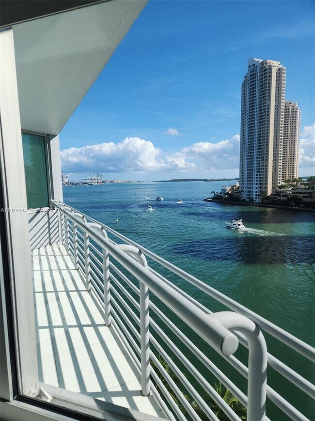 Photo - 325 S Biscayne Blvd Unit 921