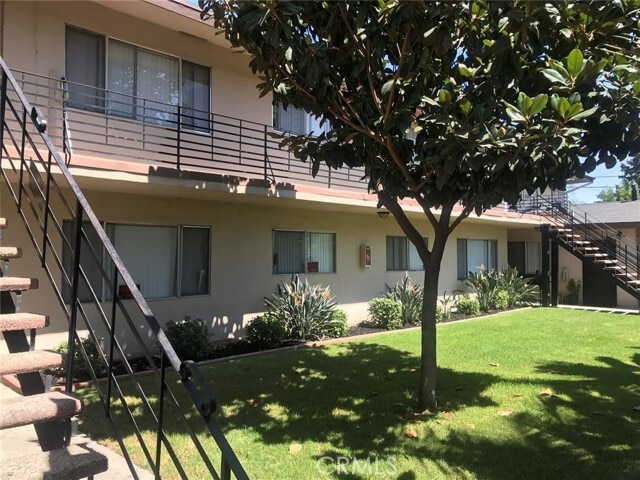 Photo - 12437 Harris Ave Unidad K