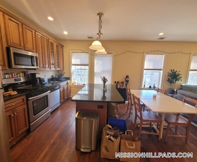 Photo - 81 Hillside St Unidad 2