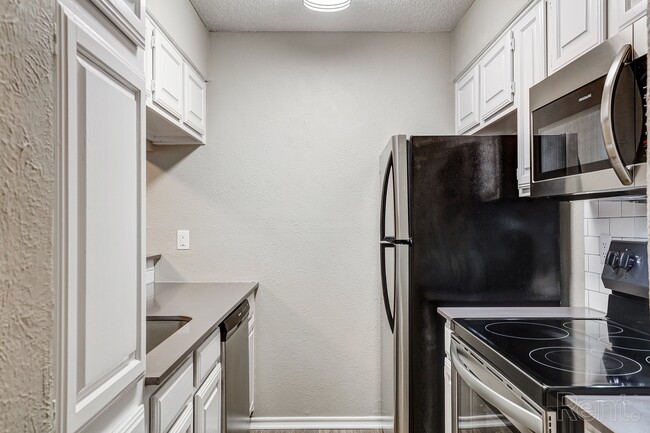 Photo - Embry Apartment Homes