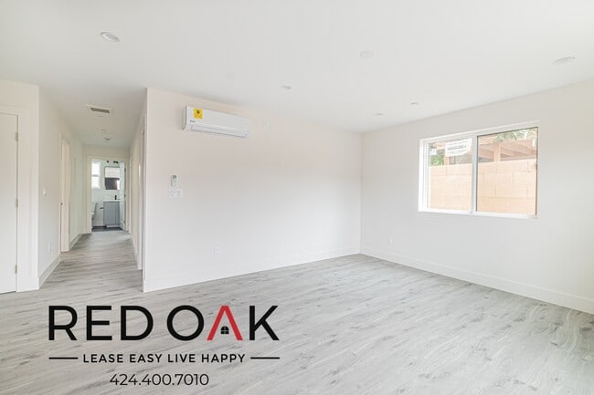 Photo - 11512 Oxford Ave Unidad F