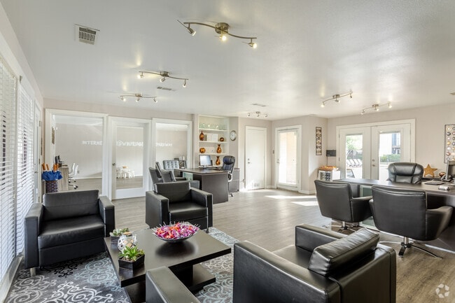 Oficina de arrendamiento - Windridge On The Parkway