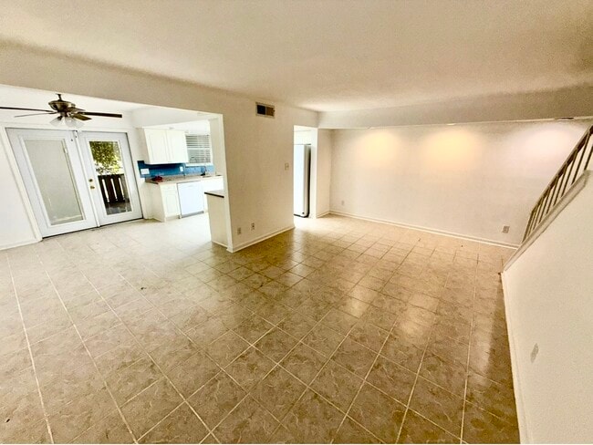 Photo - 5005 Georgi Ln