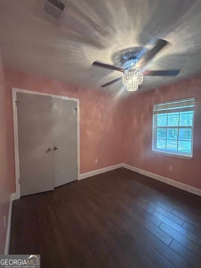Photo - 182 Woodhaven Dr
