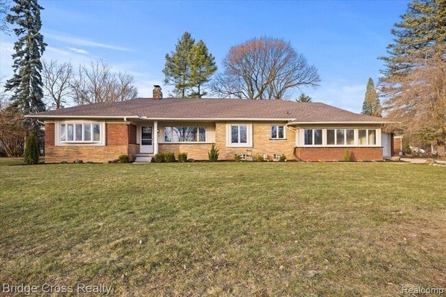 Building Photo - 95 Hillsdale Rd Rental