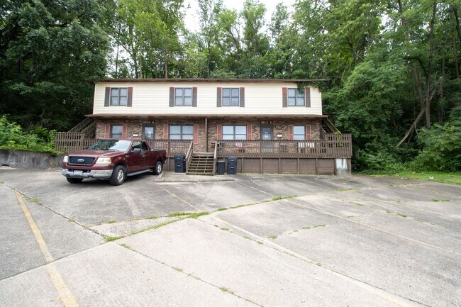 Building Photo - 1813 Sunrise Dr Unit A