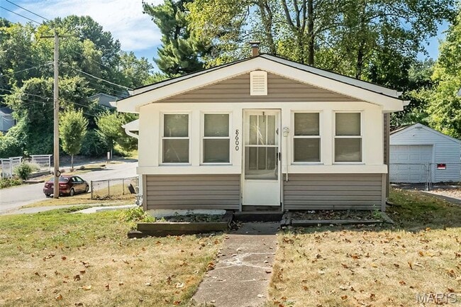 Building Photo - 8600 Betty Lee Ave Rental