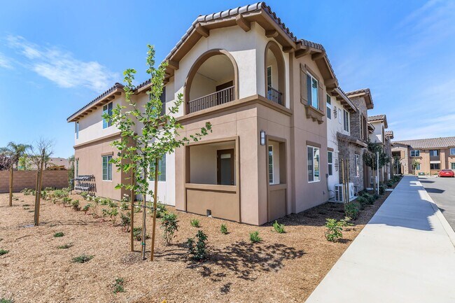 new homes in bakersfield 93311