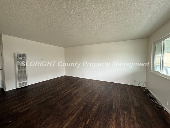 AVAILABLE NOW - Recently Updated Apartment in Grover Beach - 2 Bed / 1 Bath