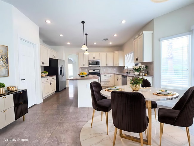 Photo - Great location house in Green Valley