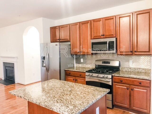 Photo - 4707 Brydes Ln