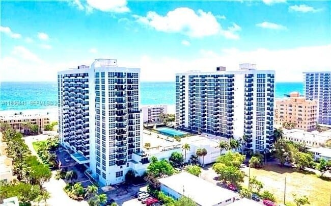 Photo - 531 N Ocean Blvd Unidad 404