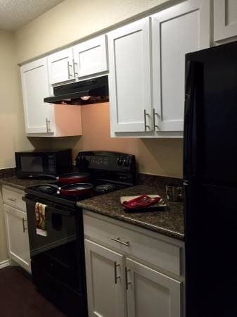 Photo - 315 Belmont St