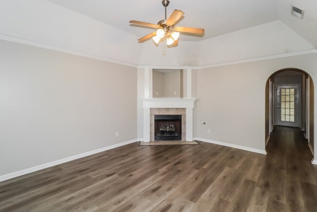 Photo - 1067 Cross Meadow Rd