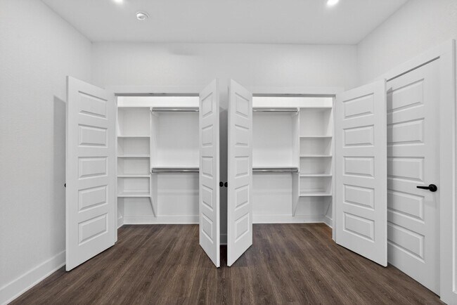 Photo - 3411 Nance St