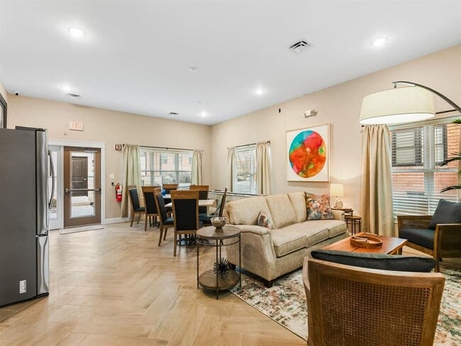 Drexel Hill Apartments