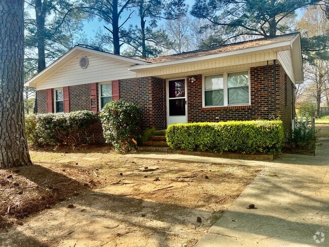 Building Photo - Oakland Plantation Subdivision Rental