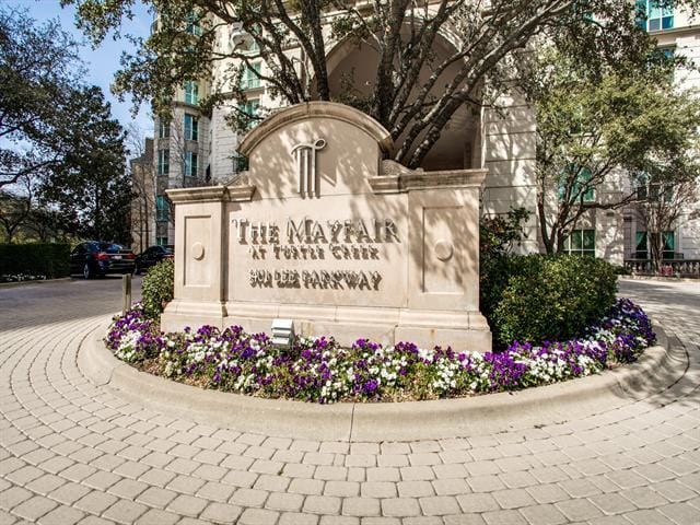 Photo - 3401 Lee Pkwy Unit 102