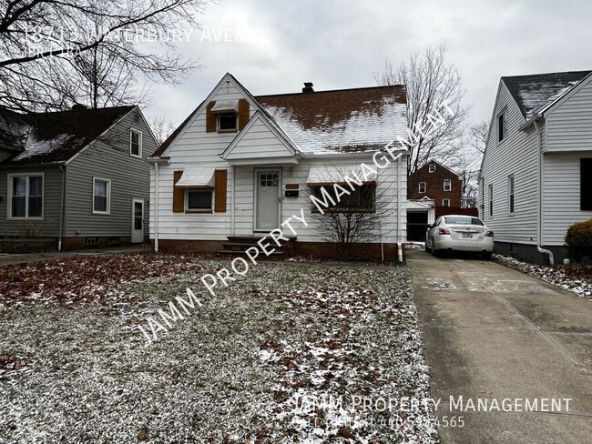 3-Bedroom Single Family home in Maple Hts! - 3-Bedroom Single Family home in Maple Hts!