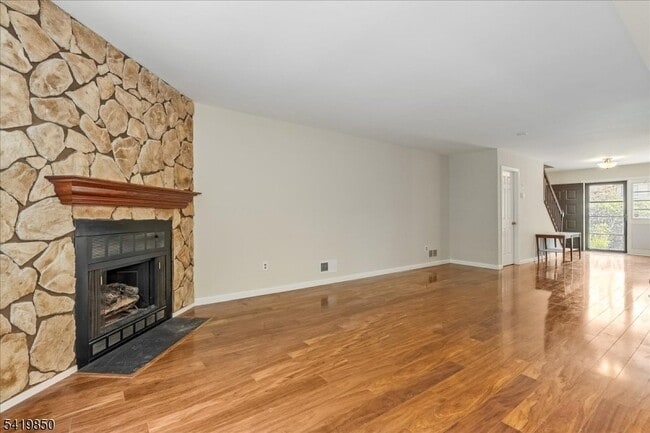 Photo - 83 Patriots Rd