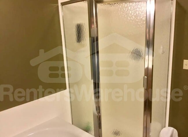 Photo - 3635 Lawndale Ln N