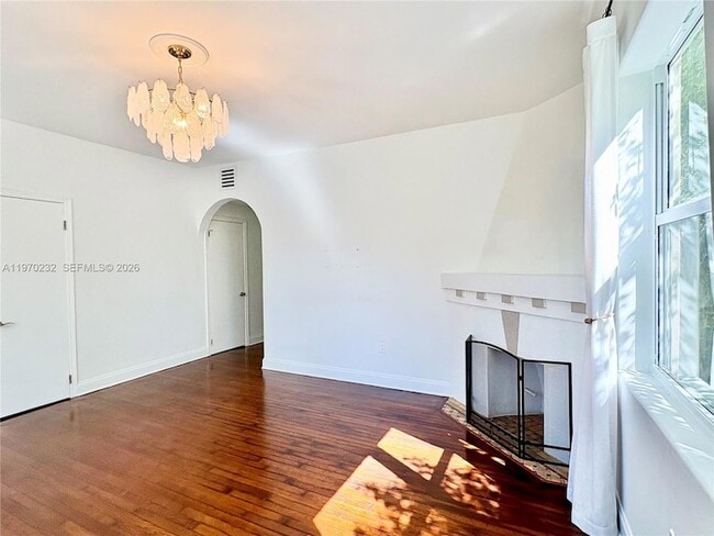 Photo - 1027 Euclid Ave Unidad 1