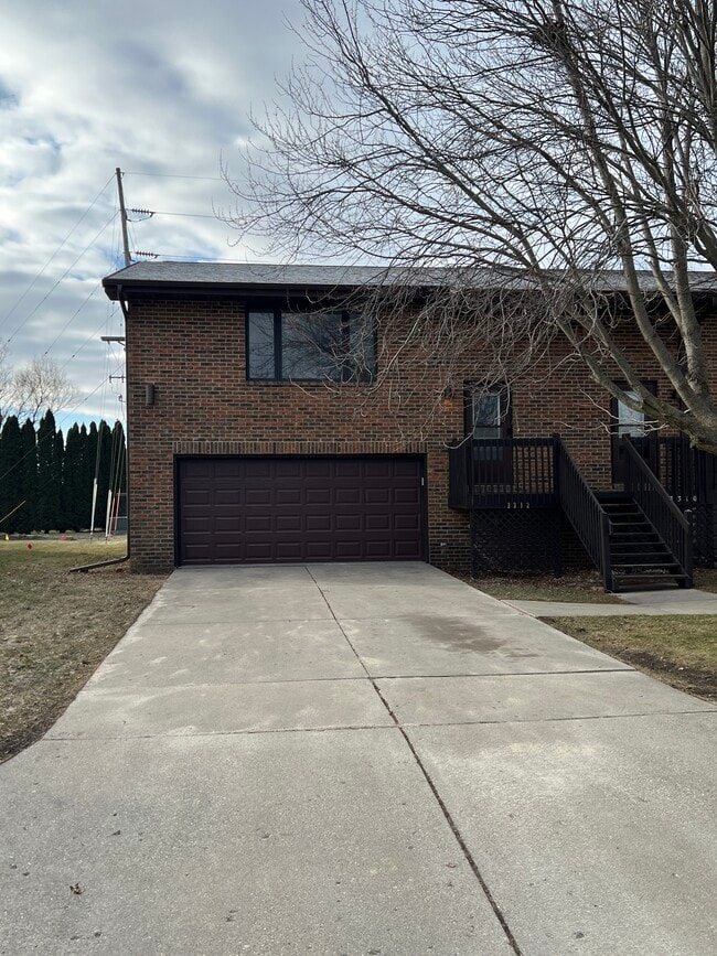 Building Photo - Spruce St. Unit 3312 Rental