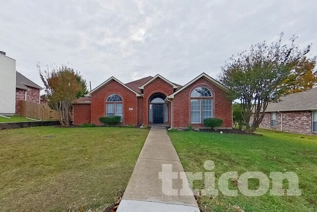 Building Photo - 6910 Montego Dr