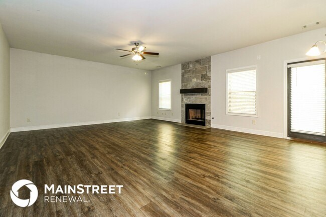 Photo - 787 Overlook Gln Dr