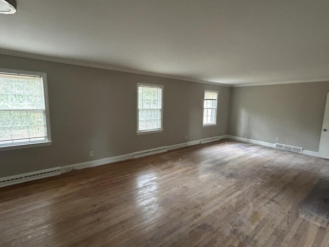 Photo - 2112 Villa Dr