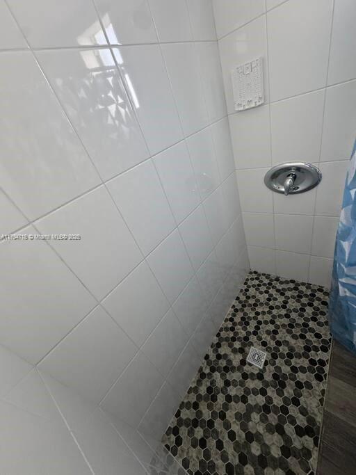 Photo - 7638 N Miami Ave Unit 1
